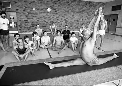 BKS Iyengar e la scuola di yoga
